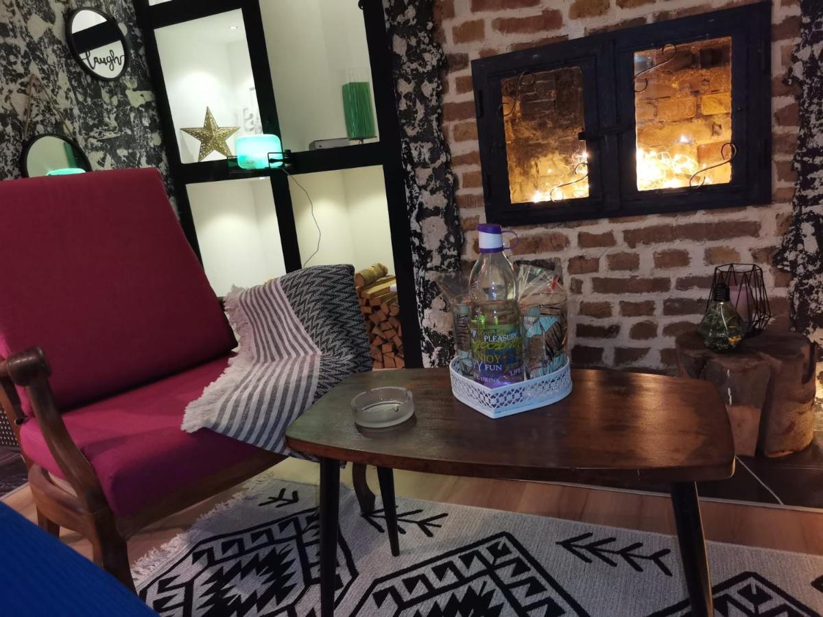 Studio Apartman Black & White Centar Sarajevo Free Parking Saraievo Exterior foto