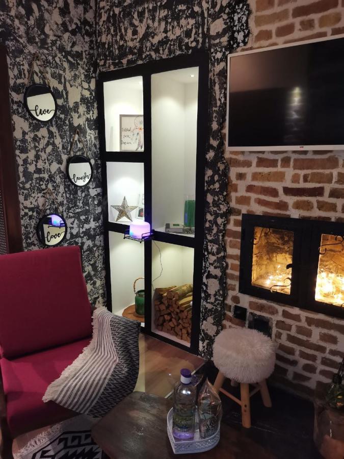 Studio Apartman Black & White Centar Sarajevo Free Parking Saraievo Exterior foto
