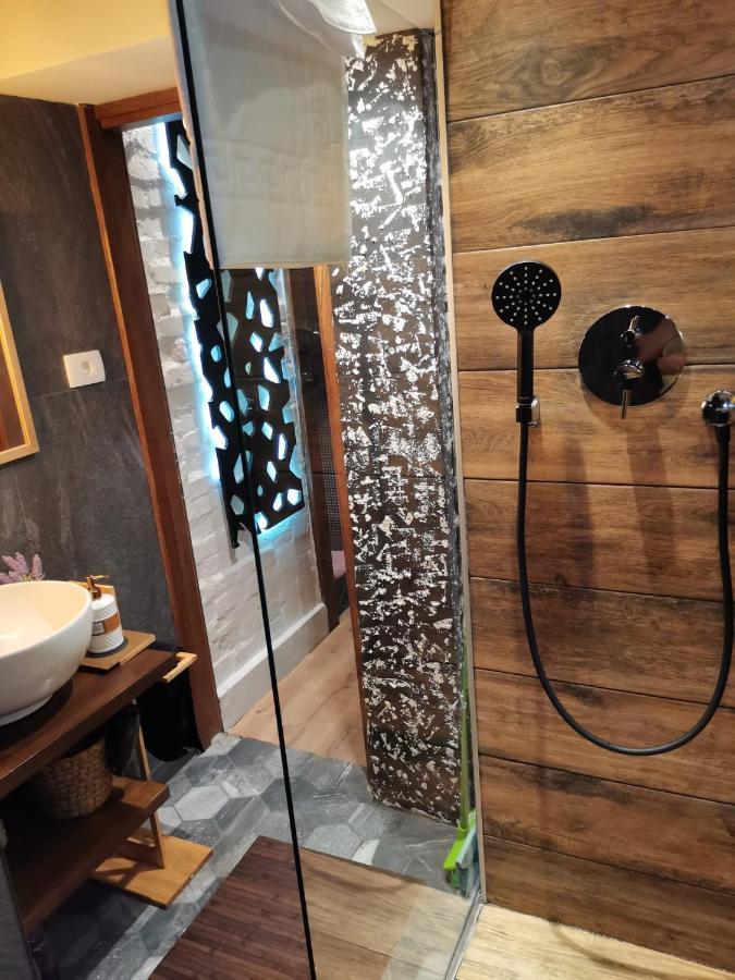 Studio Apartman Black & White Centar Sarajevo Free Parking Saraievo Exterior foto