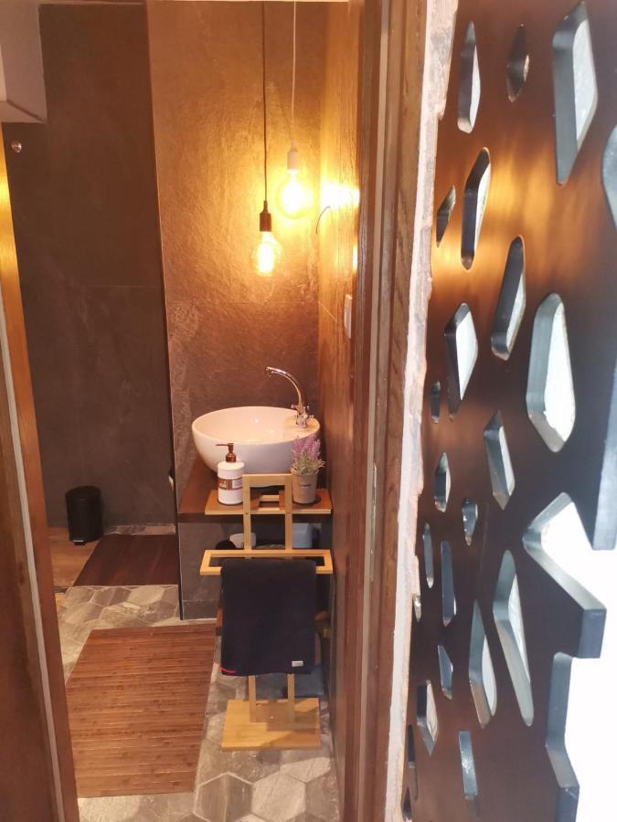 Studio Apartman Black & White Centar Sarajevo Free Parking Saraievo Exterior foto